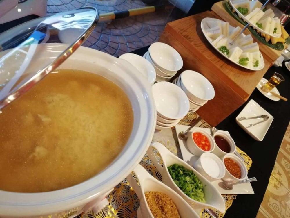 צ'יאנג מאי Casa Marocc Hotel מראה חיצוני תמונה